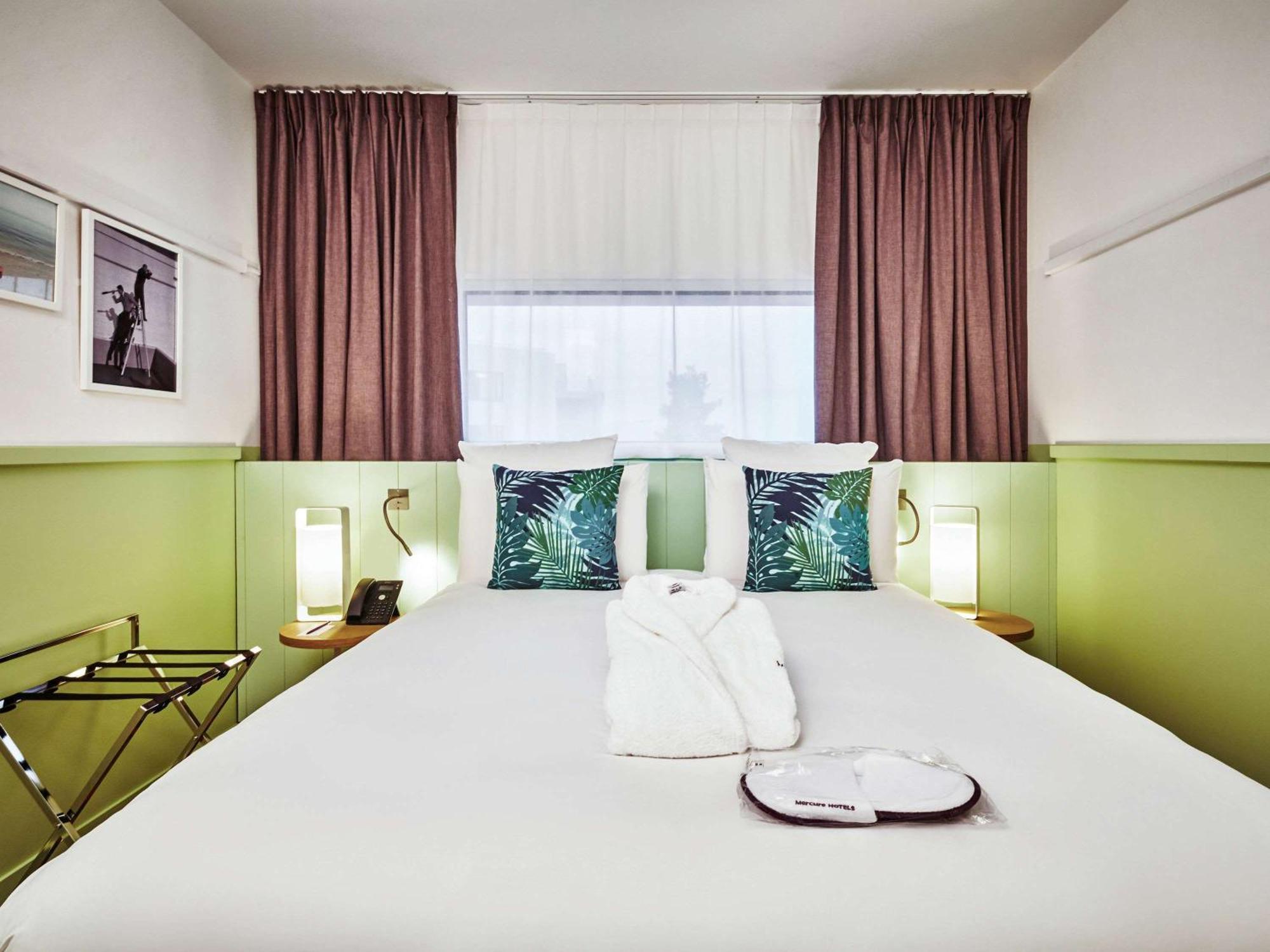 Mercure Paris Orly Airport Bagian luar foto