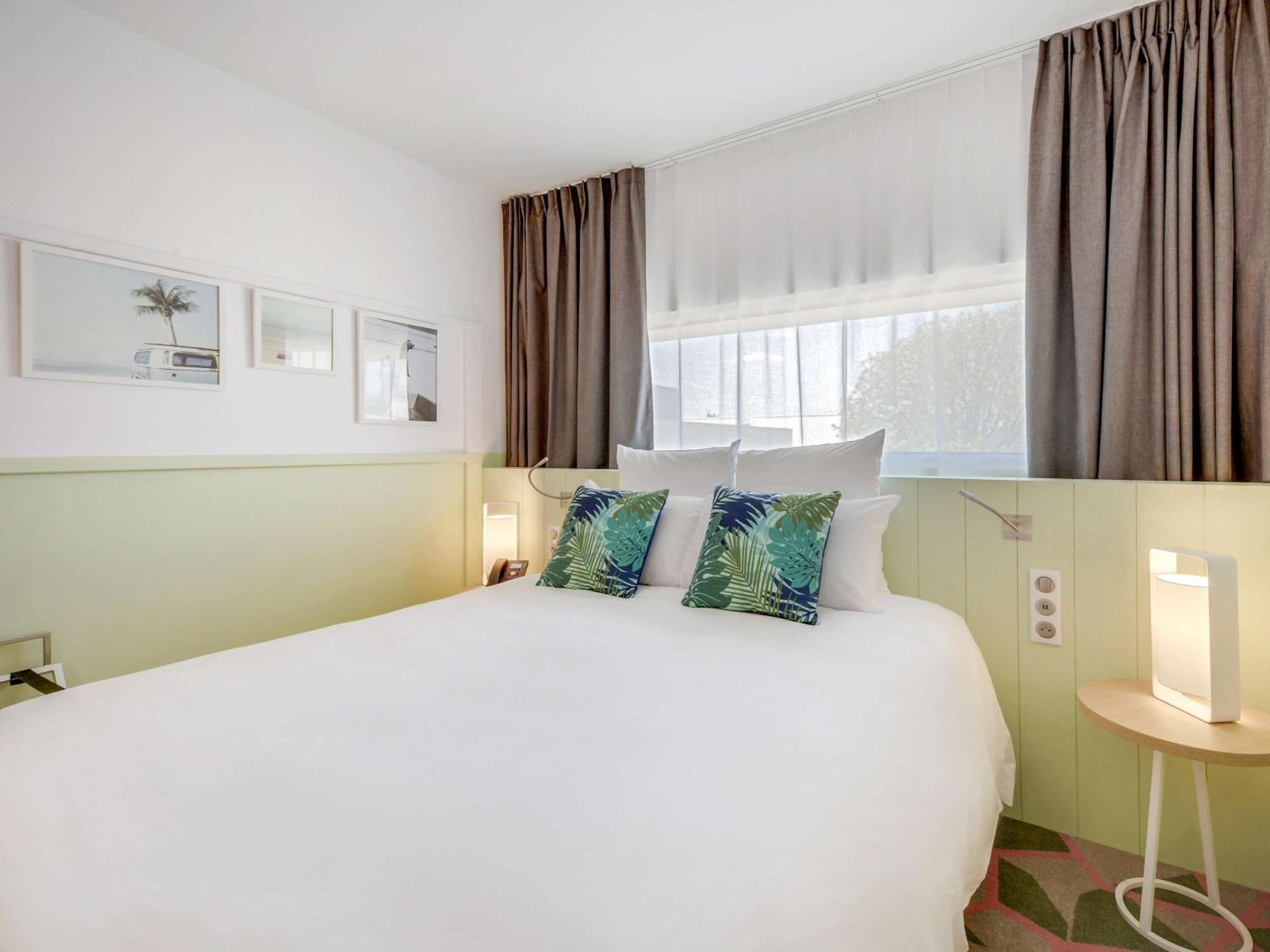 Mercure Paris Orly Airport Bagian luar foto