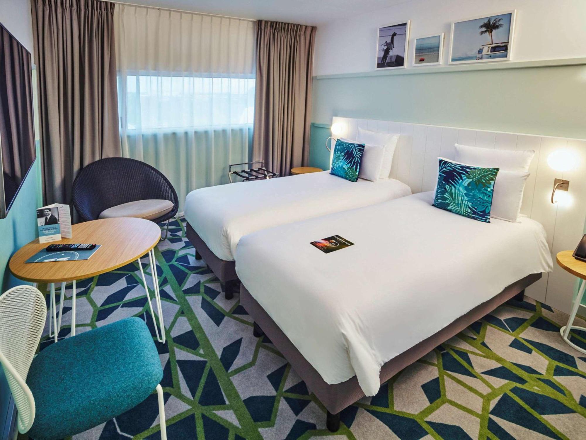 Mercure Paris Orly Airport Bagian luar foto